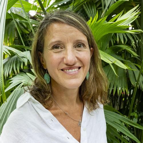 Dr Daisy Dent